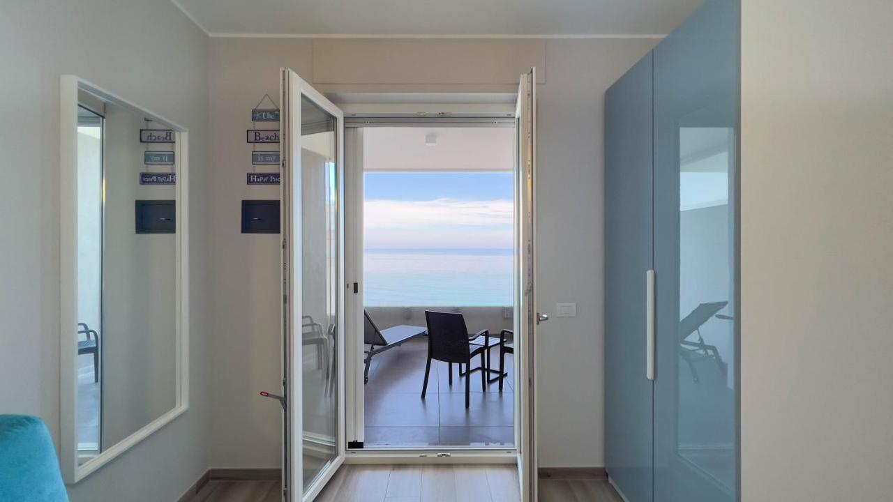 Wepuglia - Dimora Adriatica Leilighet Monopoli Eksteriør bilde